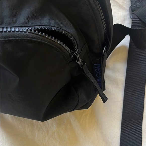 Baggu Mini Backpack - Picture 5 of 7